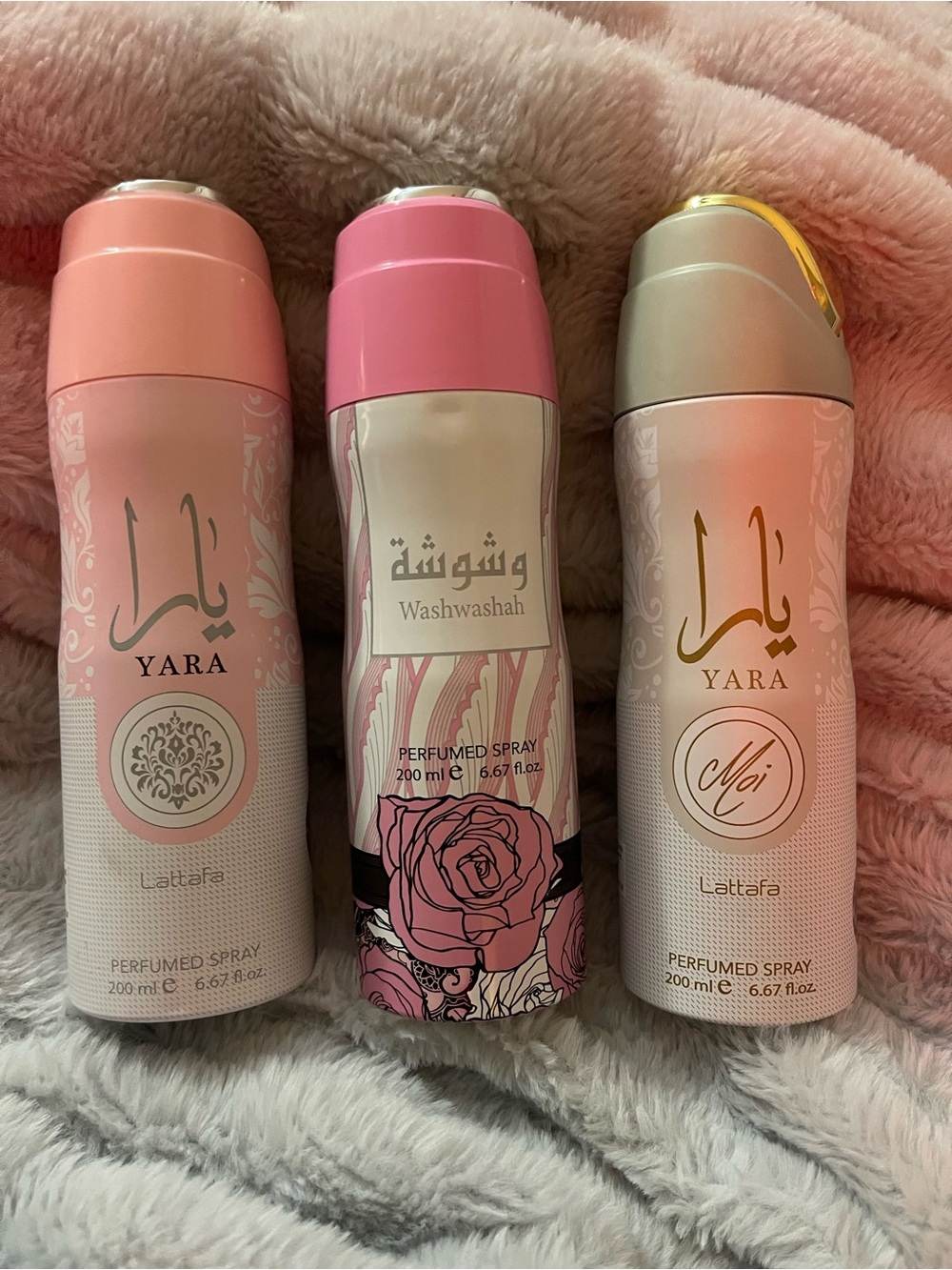Yara pink & Yara white Pink Perfumed Body Spray Set - Floral Scent